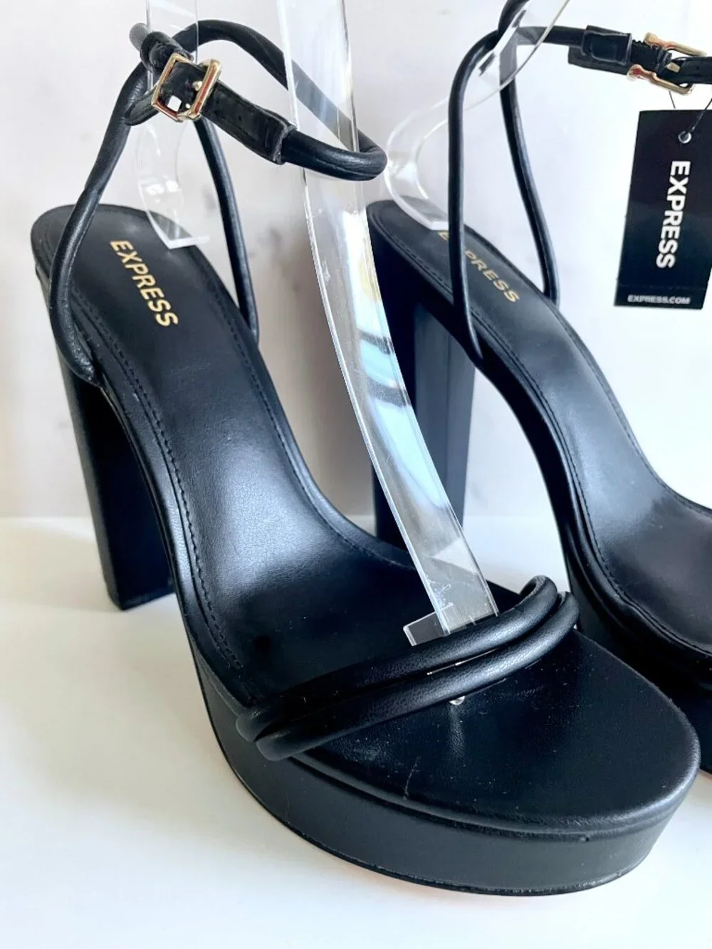Express Platform Heels - Picture 4 of 6